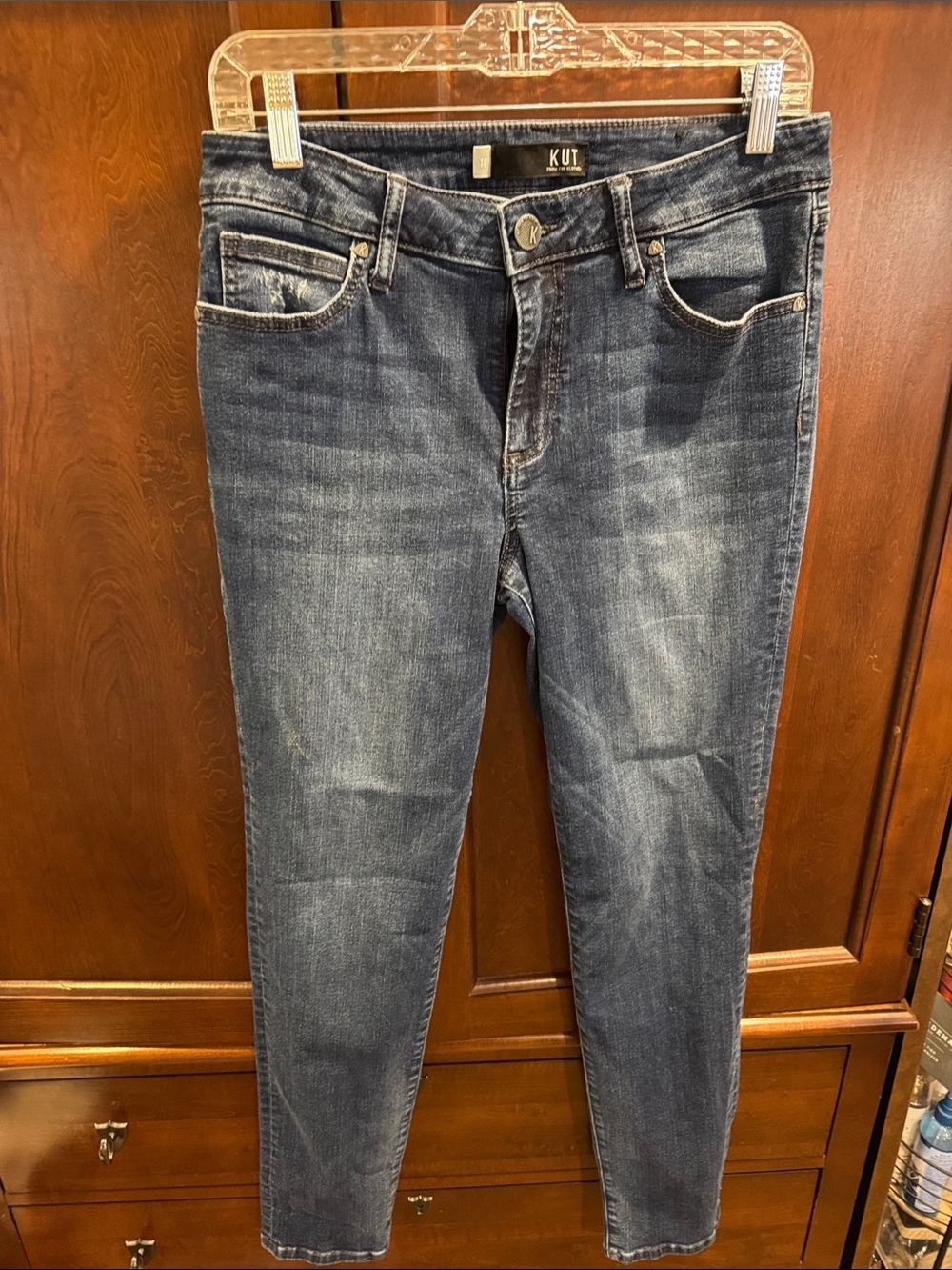 Kut from the Kloth Woman’s Skinny Jeans in Faded Dark Blue Wash